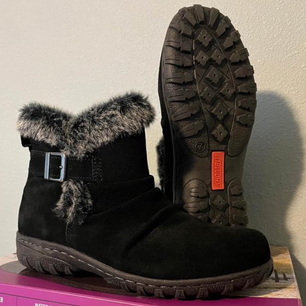 New Khombu Zipper Fuzzy Boots